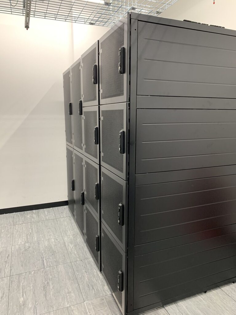 F-Range data racks | EFS